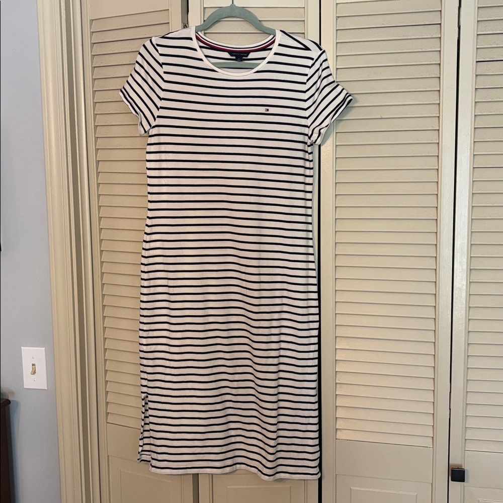 Tommy Hilfiger Navy and White Striped Tee